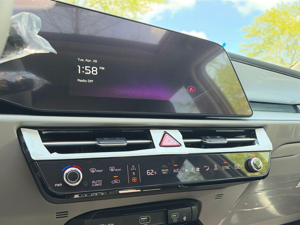 new 2026 Kia Niro EV car, priced at $35,321