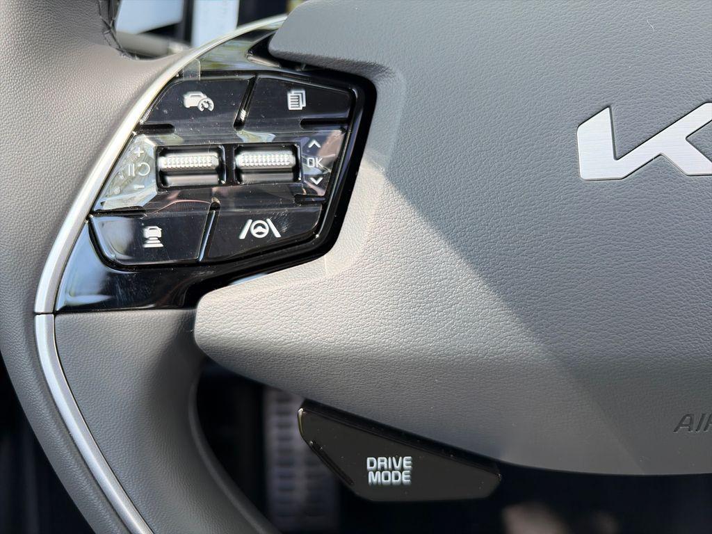 new 2026 Kia Niro car, priced at $35,180