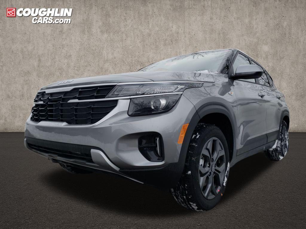 new 2026 Kia Seltos car, priced at $23,910