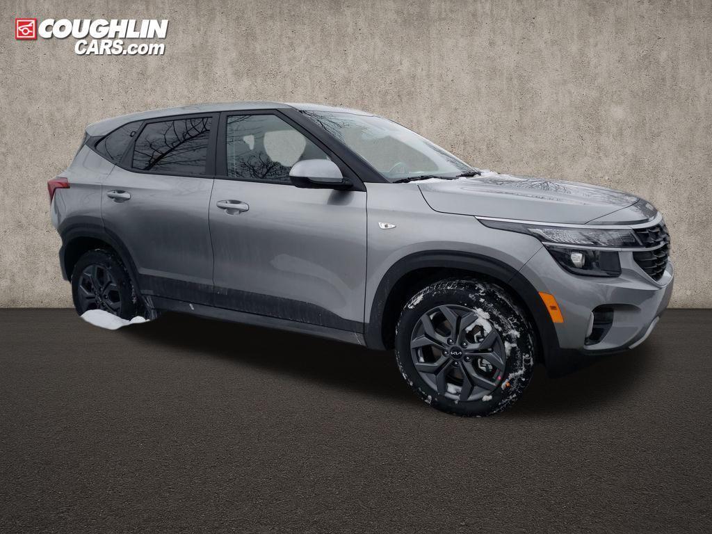 new 2026 Kia Seltos car, priced at $23,910