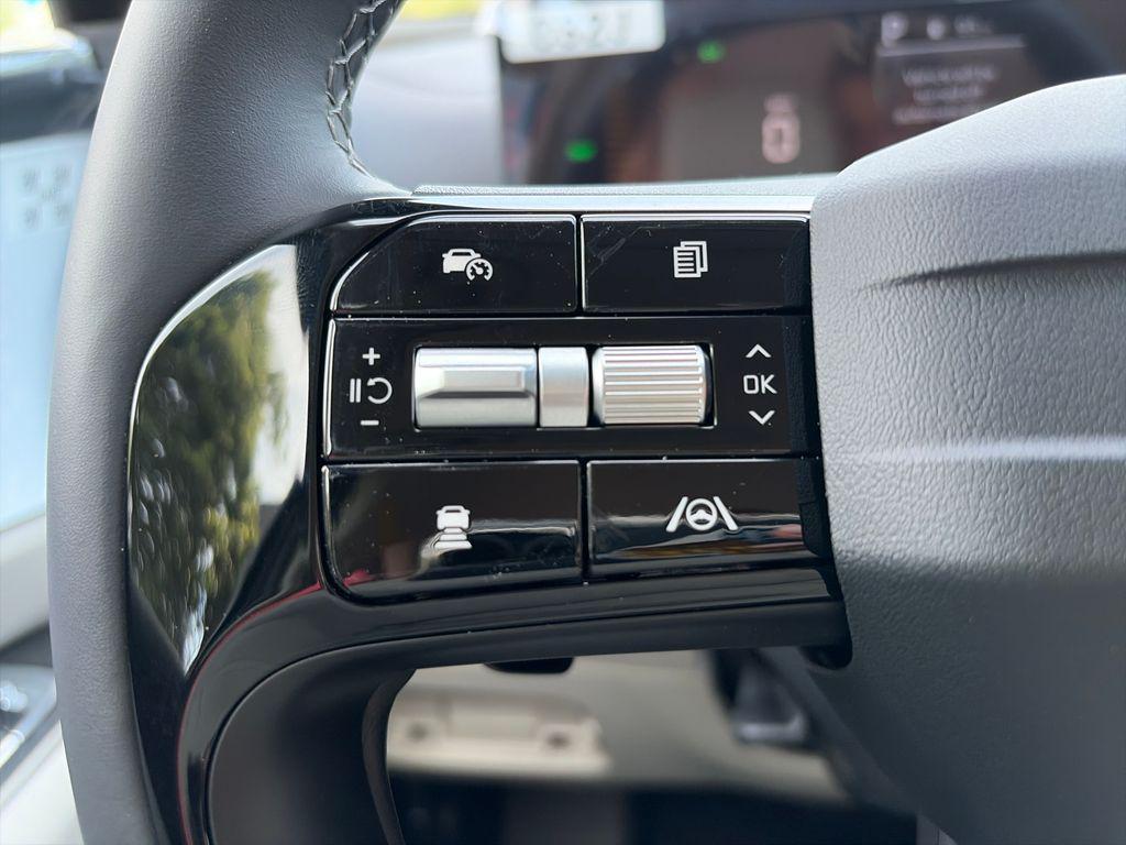 new 2026 Kia Sorento Hybrid car, priced at $37,661