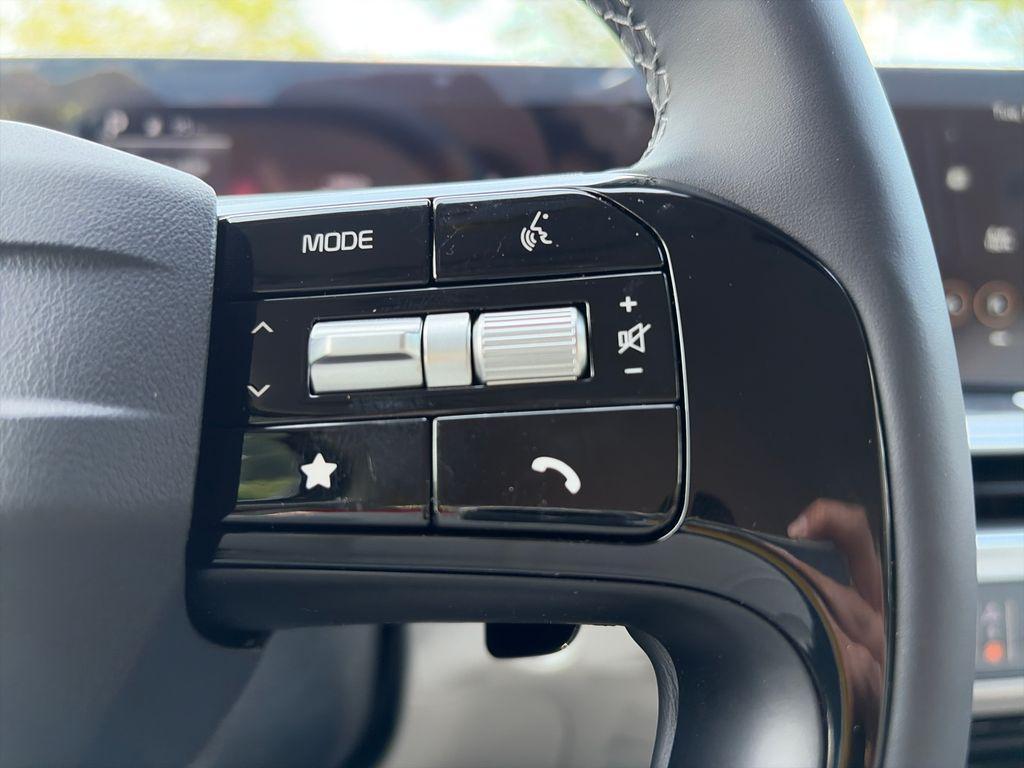 new 2026 Kia Sorento Hybrid car, priced at $37,661
