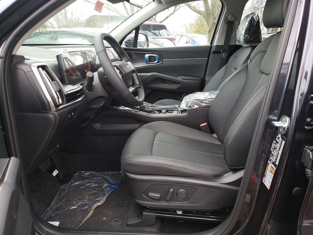 new 2026 Kia Sorento car, priced at $38,320