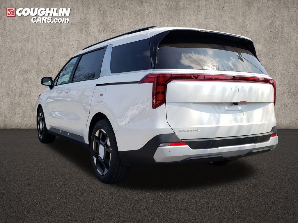 new 2026 Kia Carnival car, priced at $40,033