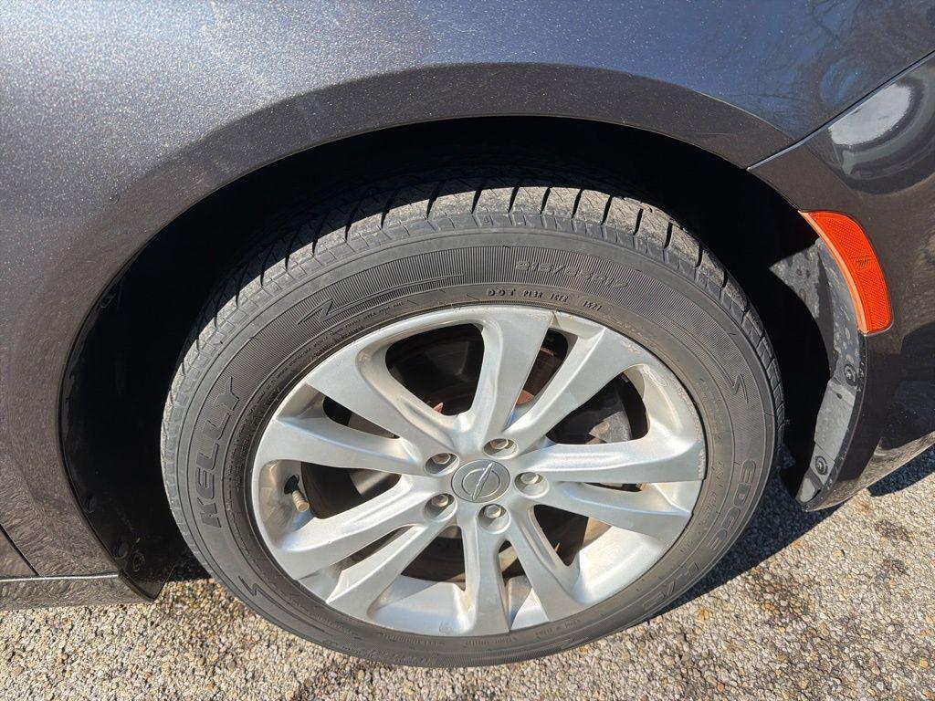 used 2016 Chrysler 200 car, priced at $7,999