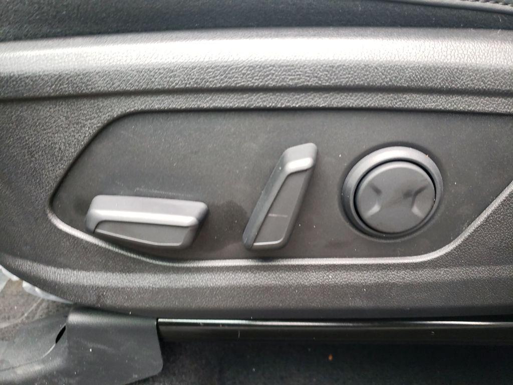 new 2026 Kia Sorento car, priced at $32,607