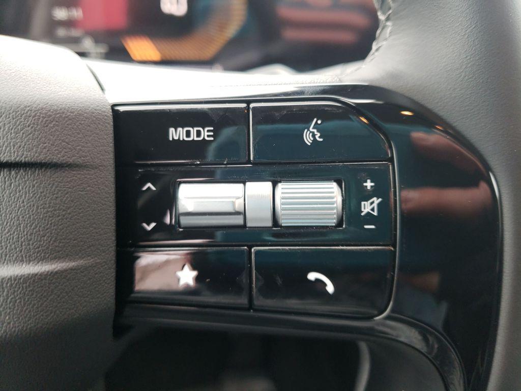 new 2026 Kia Sorento car, priced at $32,607