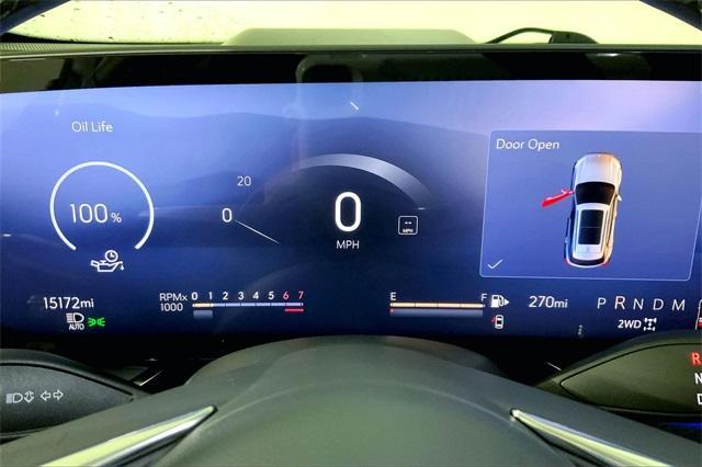 used 2025 Buick Envision car, priced at $26,000