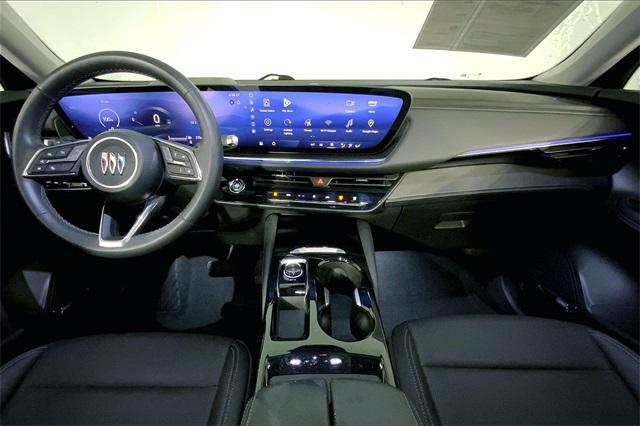used 2025 Buick Envision car, priced at $26,000