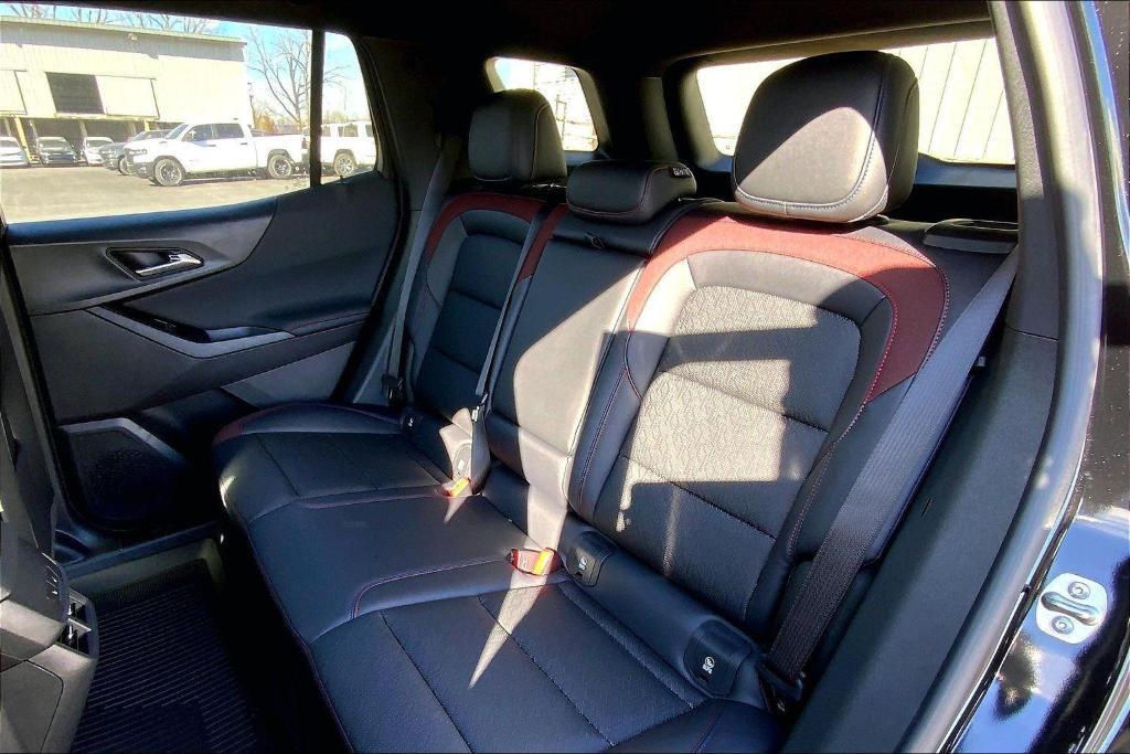 new 2026 Chevrolet Equinox car, priced at $36,685