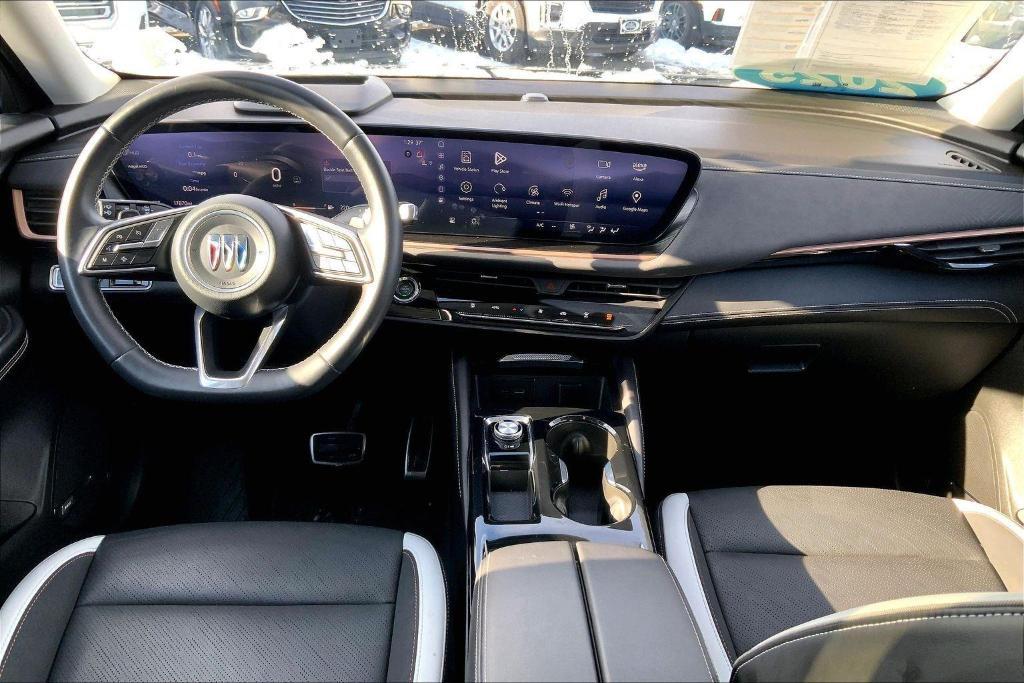 used 2025 Buick Envision car, priced at $27,000