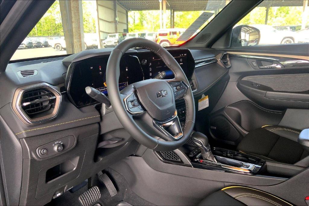 new 2026 Chevrolet TrailBlazer car, priced at $30,040