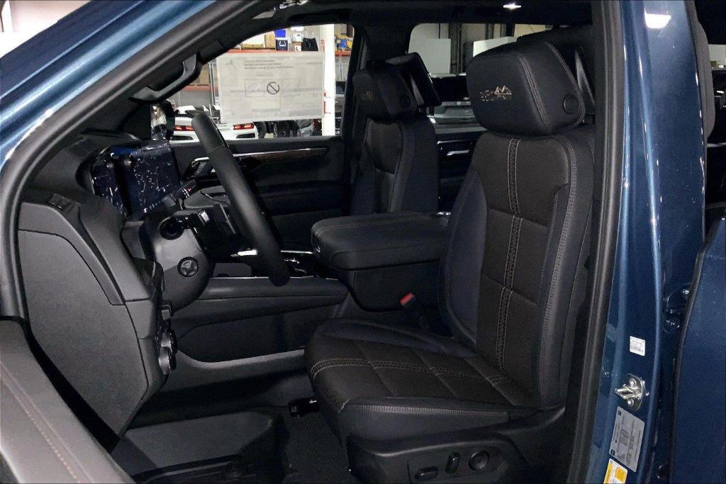 new 2026 Chevrolet Suburban car, priced at $100,815