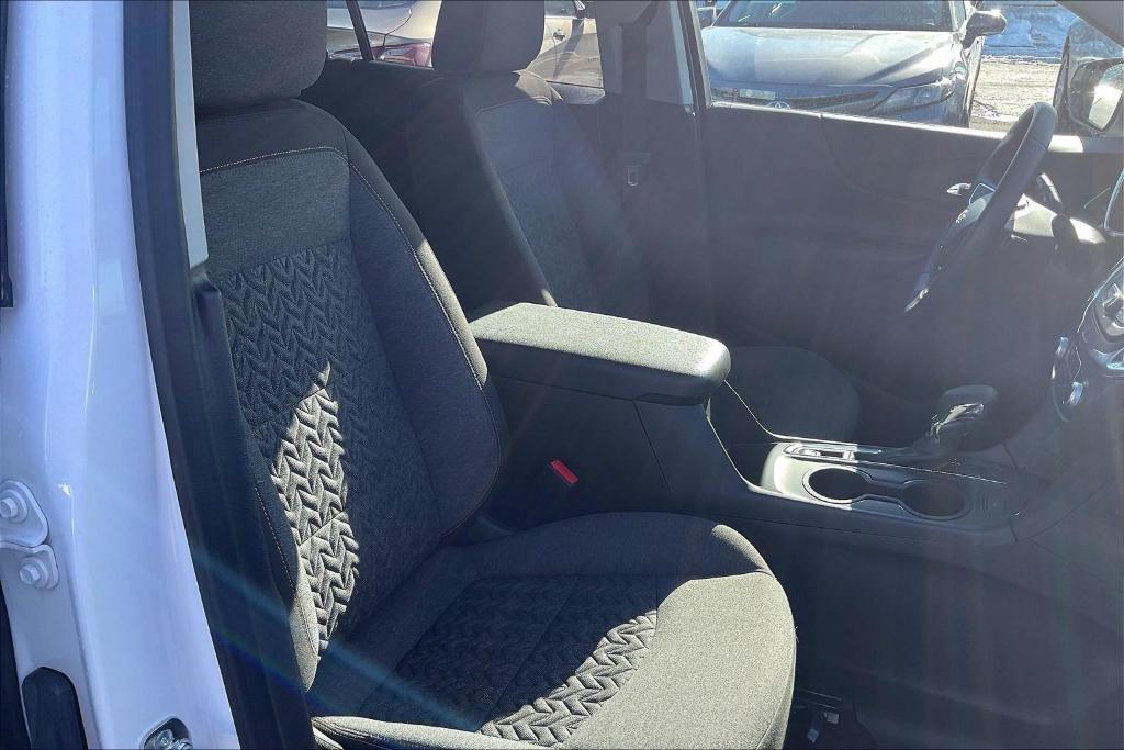 used 2024 Chevrolet Equinox car, priced at $19,000