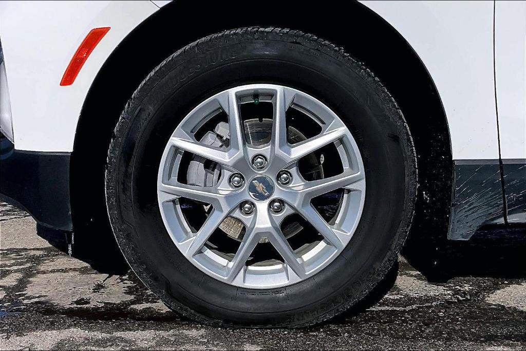 used 2024 Chevrolet Equinox car, priced at $19,000