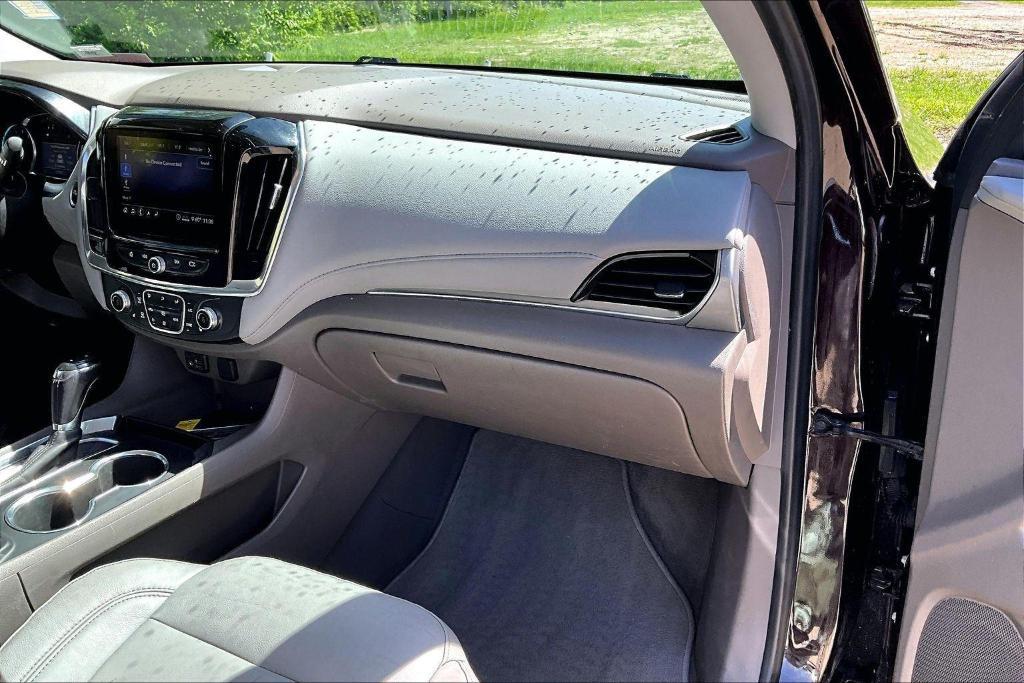 used 2020 Chevrolet Traverse car, priced at $12,500
