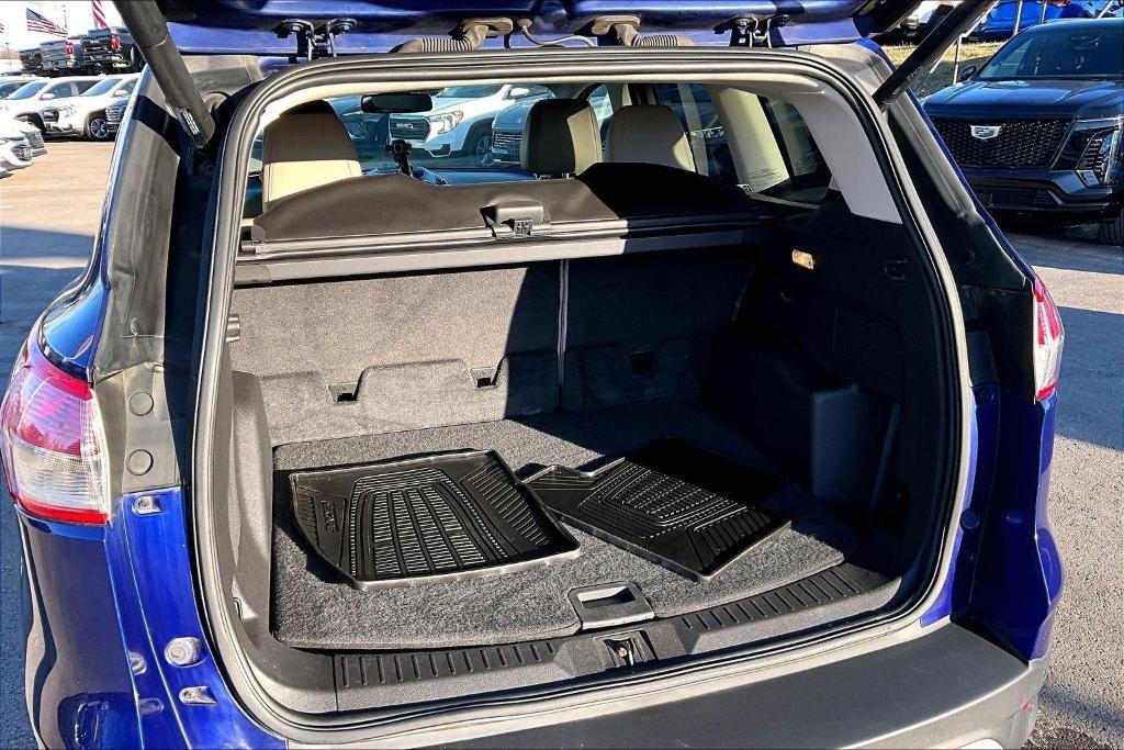 used 2013 Ford Escape car, priced at $7,500