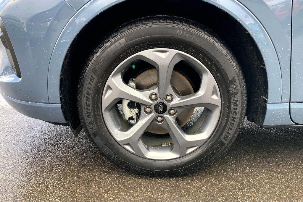 used 2024 Ford Escape car, priced at $23,000