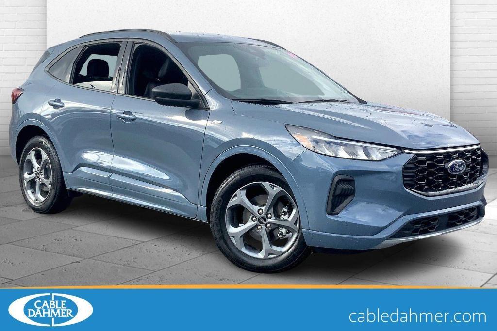 used 2024 Ford Escape car, priced at $23,000