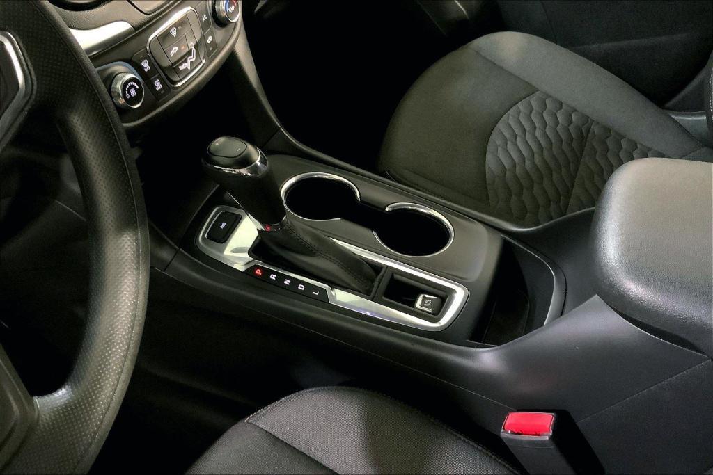 used 2021 Chevrolet Equinox car, priced at $18,000