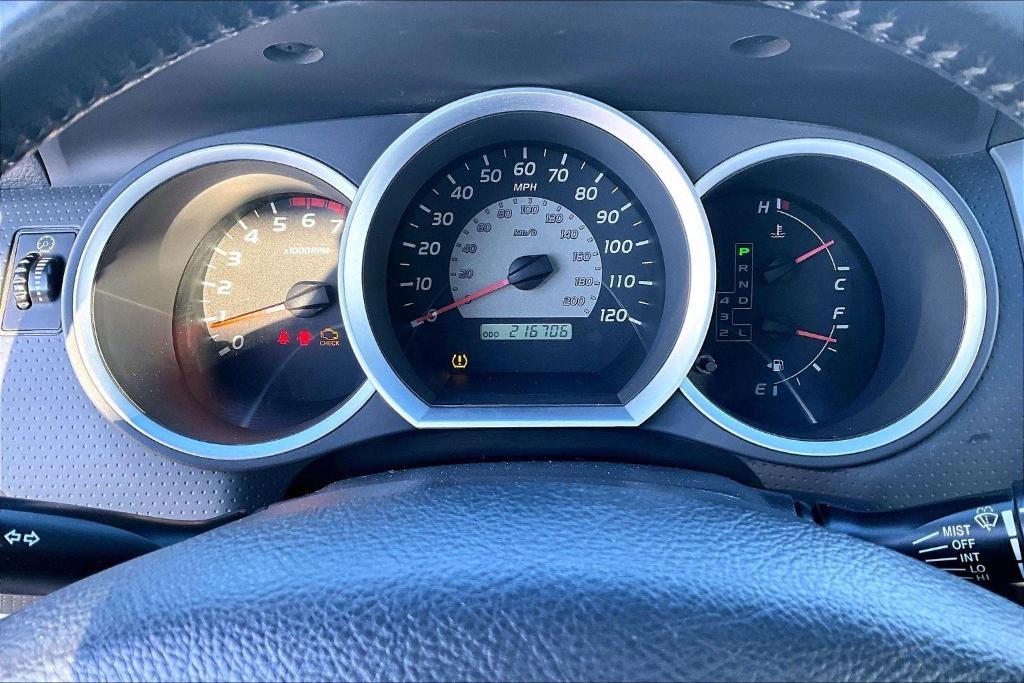 used 2006 Toyota Tacoma car, priced at $11,500