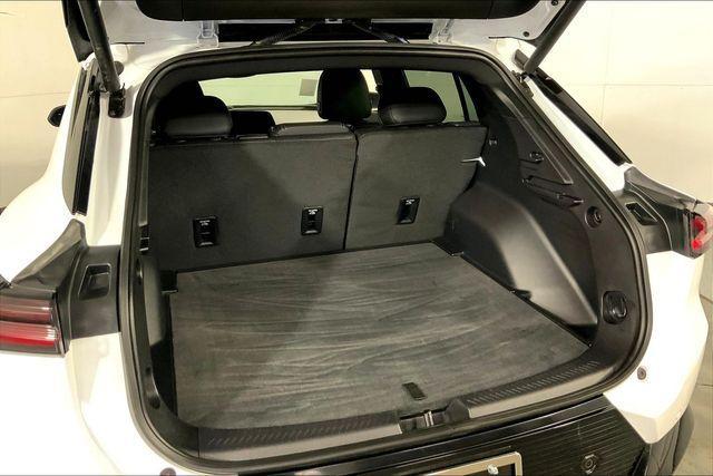 used 2025 Chevrolet Equinox EV car, priced at $22,999