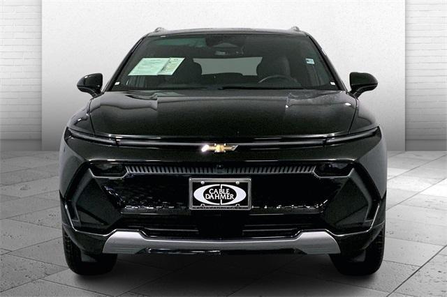 used 2025 Chevrolet Equinox EV car, priced at $22,000