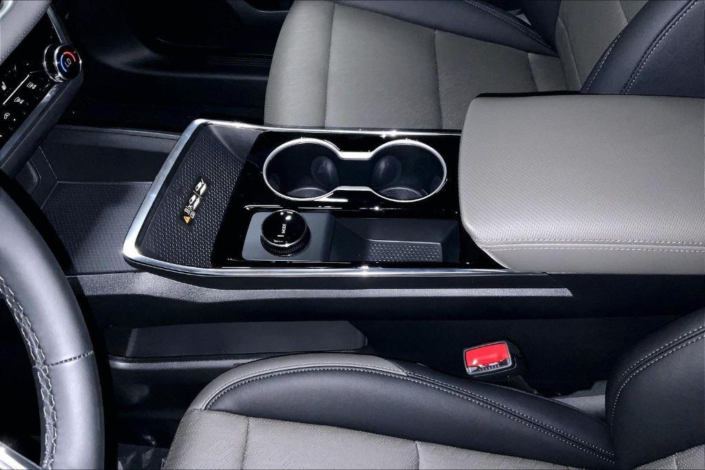 new 2026 Chevrolet Equinox car, priced at $30,415