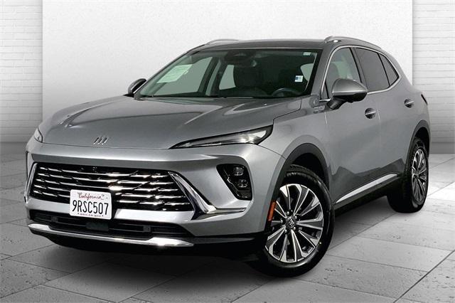 used 2025 Buick Envision car, priced at $27,500