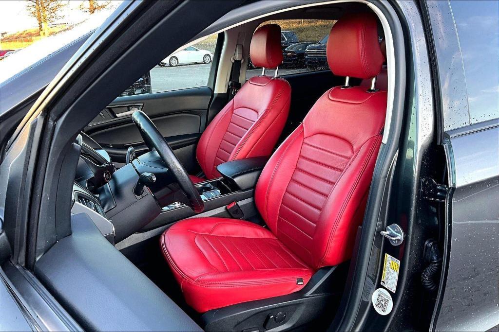 used 2020 Ford Edge car, priced at $13,000