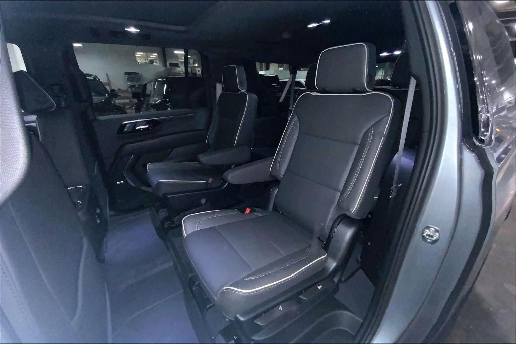 new 2026 Chevrolet Suburban car, priced at $89,870