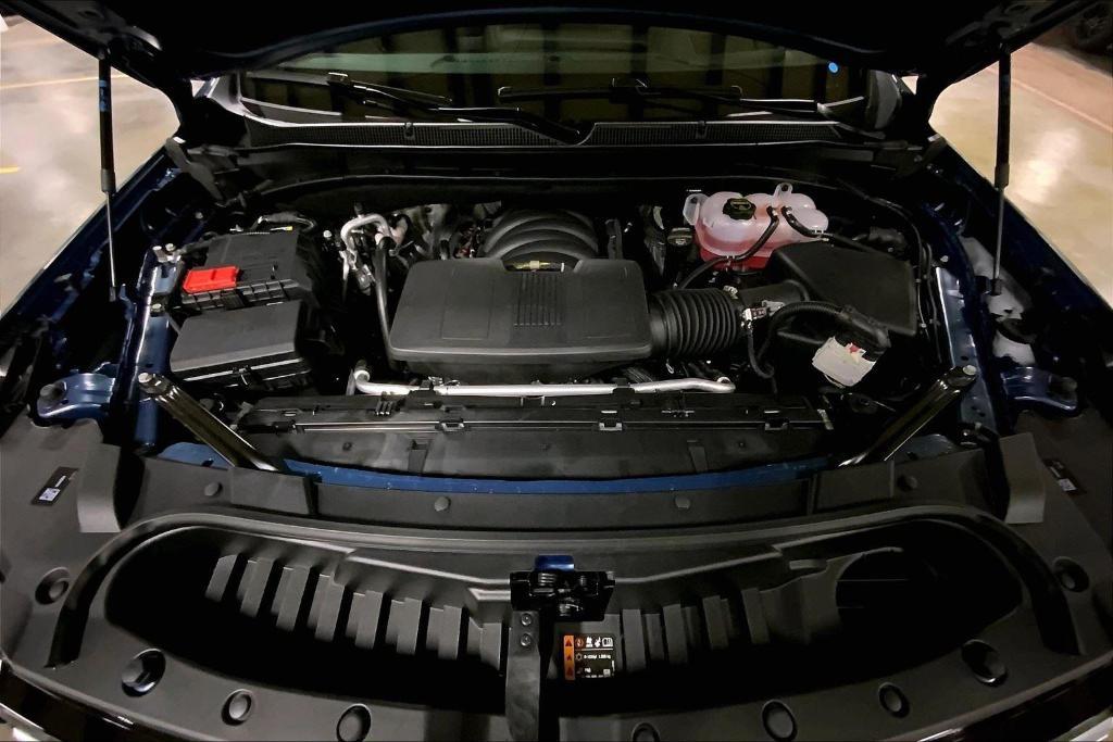 new 2026 Chevrolet Suburban car, priced at $100,900