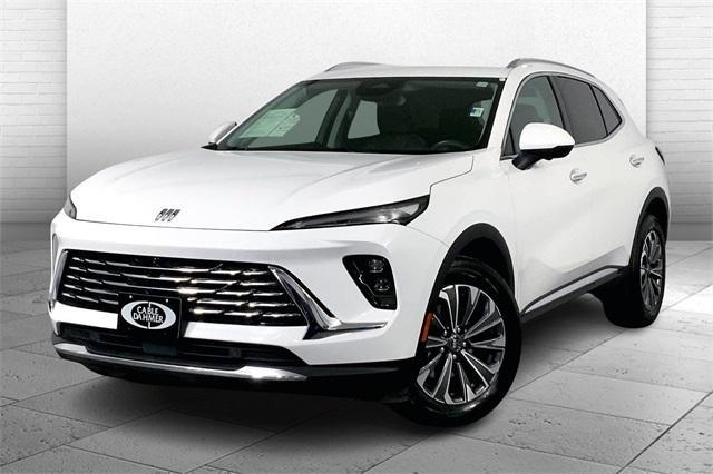 used 2025 Buick Envision car, priced at $27,000