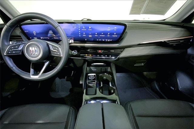 used 2025 Buick Envision car, priced at $27,000