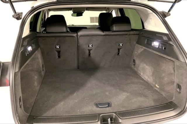 used 2025 Buick Envision car, priced at $27,000