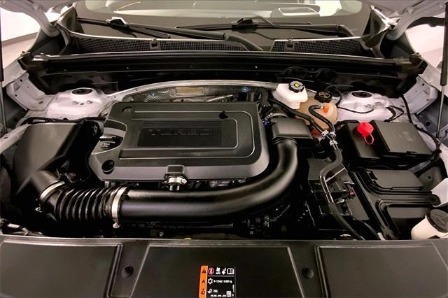 used 2025 Buick Envision car, priced at $27,000