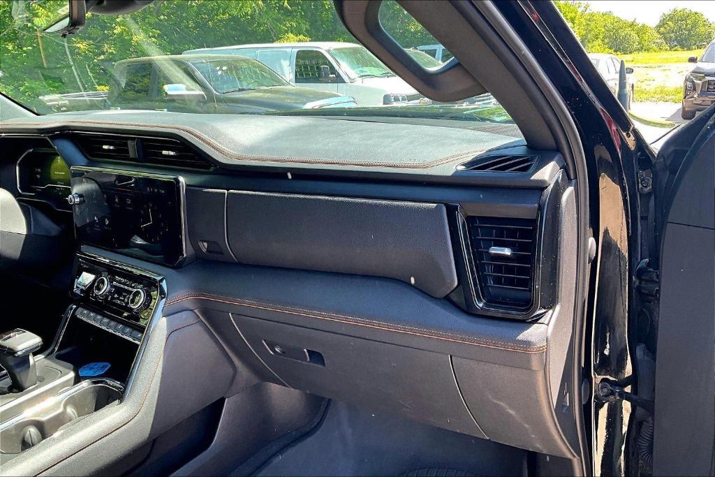 used 2022 GMC Sierra 1500 car, priced at $44,000