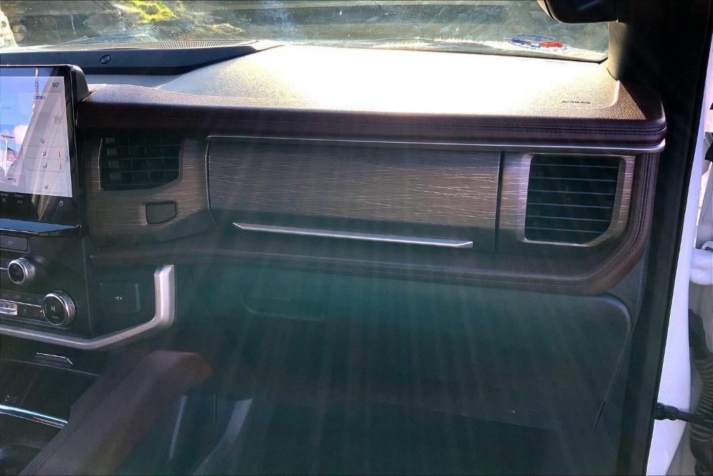 used 2022 Ford Expedition car, priced at $38,000