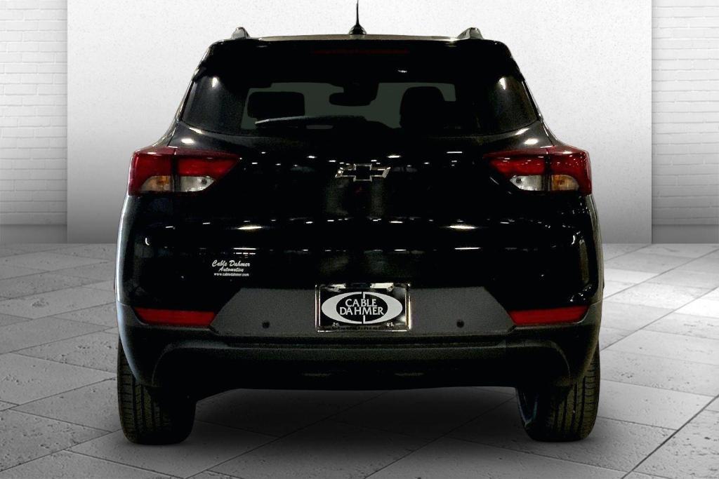 new 2026 Chevrolet TrailBlazer car, priced at $30,055