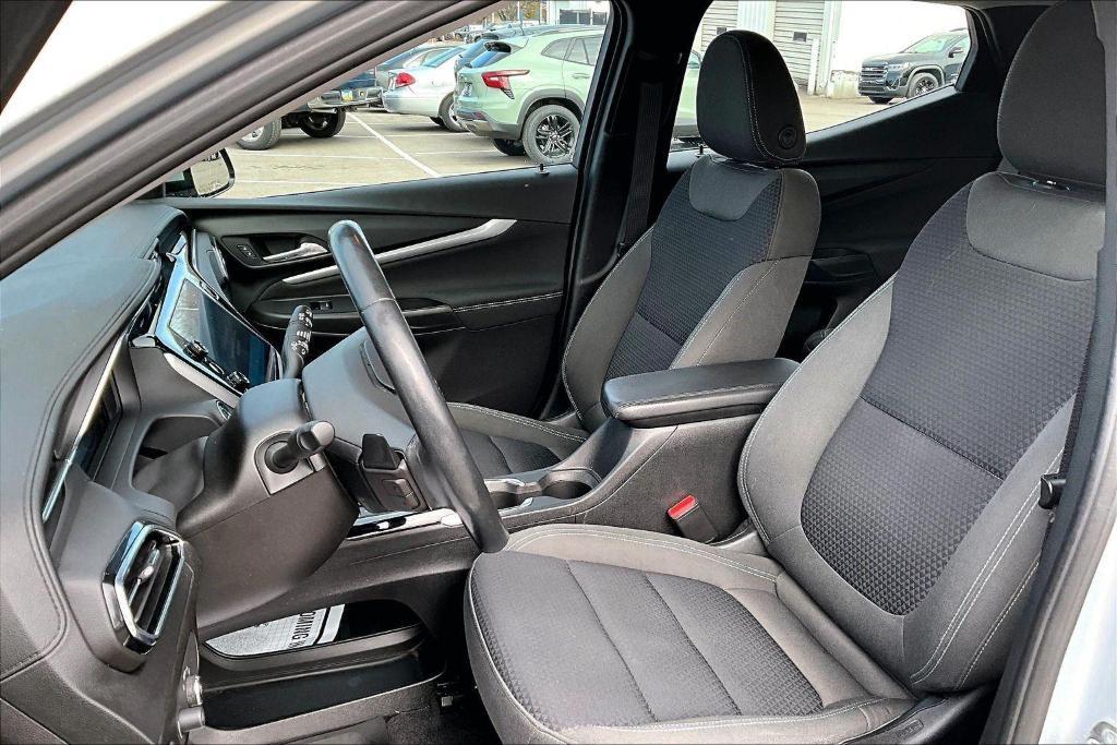 used 2023 Chevrolet Bolt EUV car, priced at $15,000