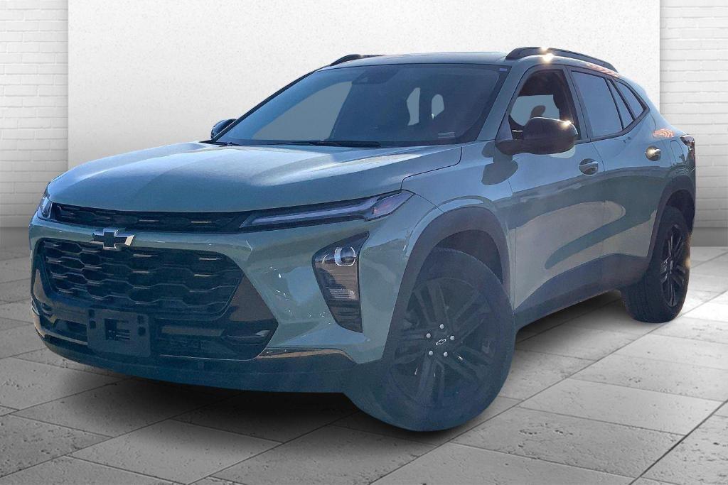 used 2025 Chevrolet Trax car, priced at $22,000