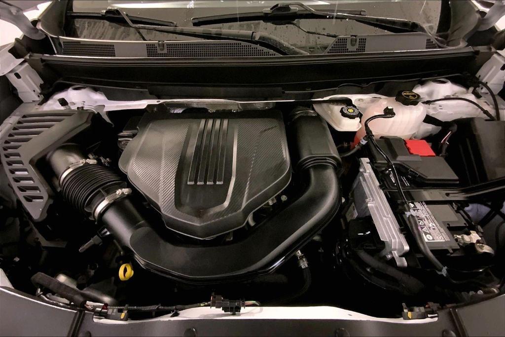 used 2025 GMC Acadia car, priced at $31,500