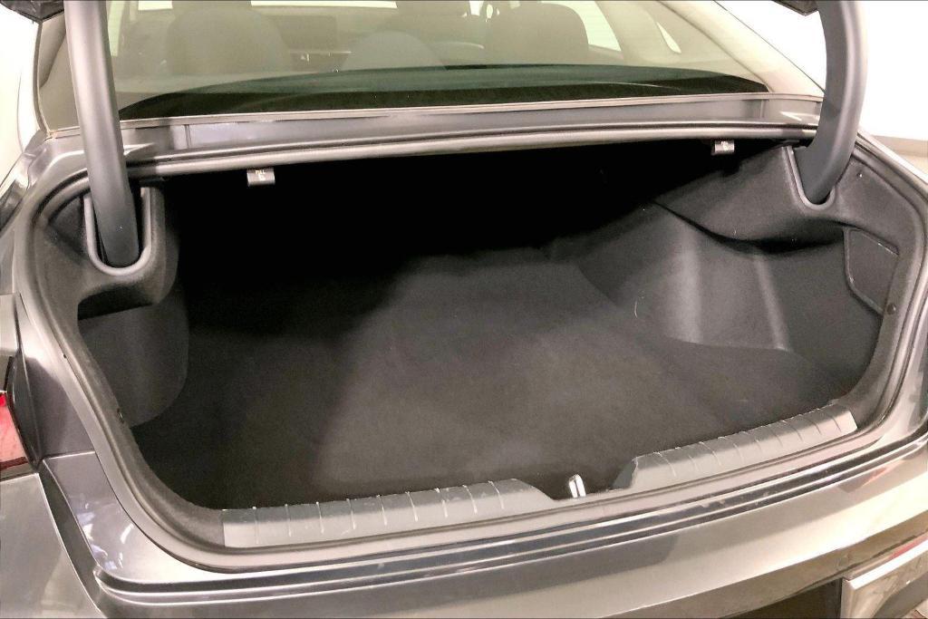 used 2025 Kia K5 car, priced at $20,500
