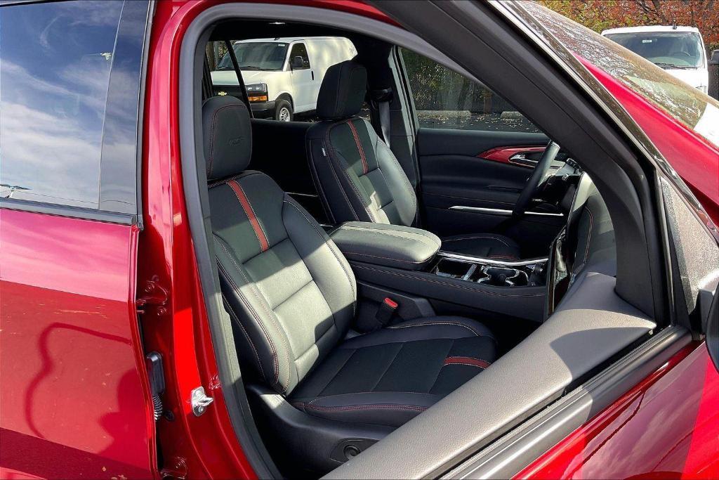 used 2025 Chevrolet Traverse car, priced at $50,000