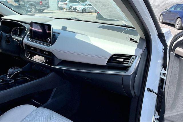 used 2025 Nissan Rogue car, priced at $23,120