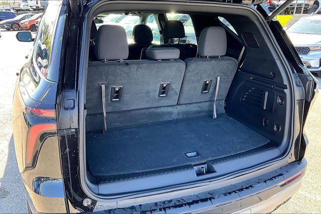 used 2026 Chevrolet Traverse car, priced at $41,000