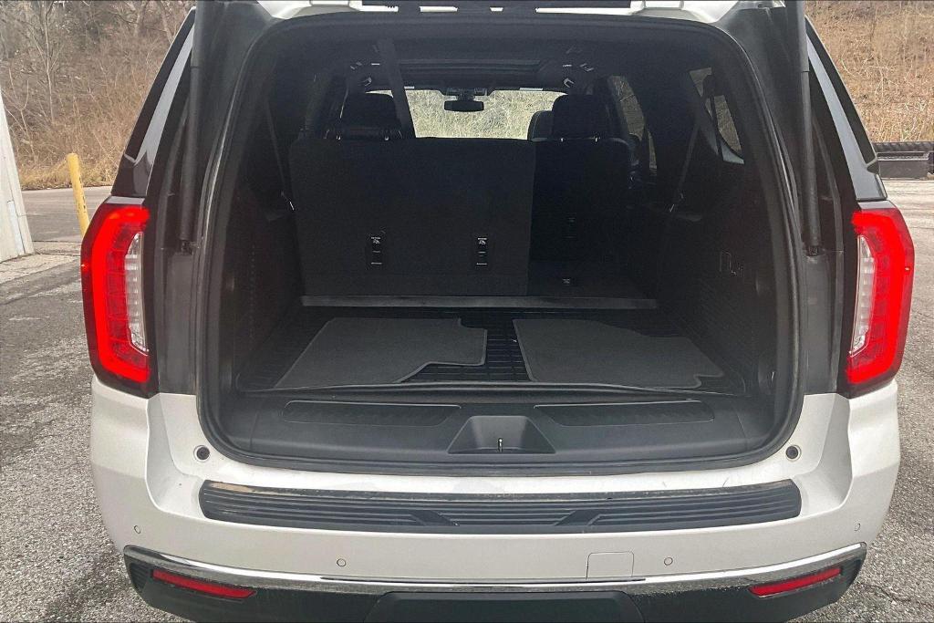 used 2022 GMC Yukon XL car, priced at $42,000