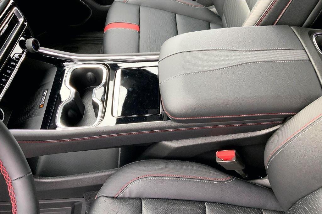 new 2026 Chevrolet Traverse car, priced at $56,192