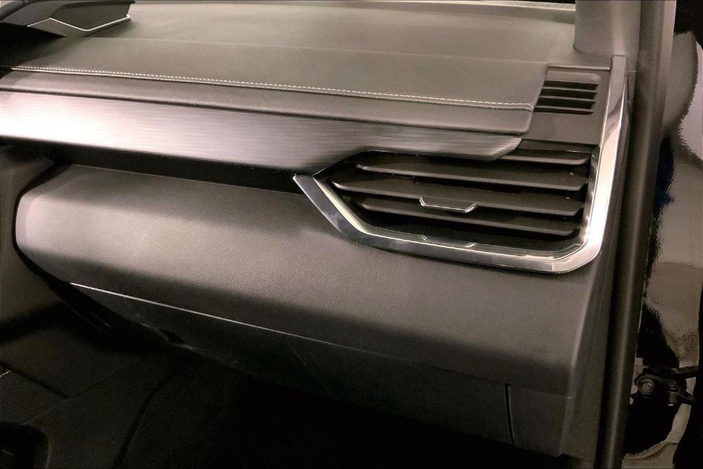 used 2025 GMC Acadia car, priced at $26,500