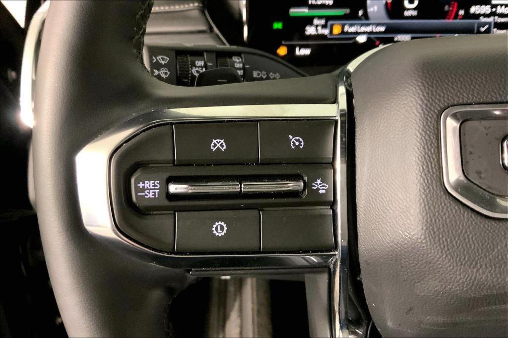 used 2025 GMC Acadia car, priced at $26,500